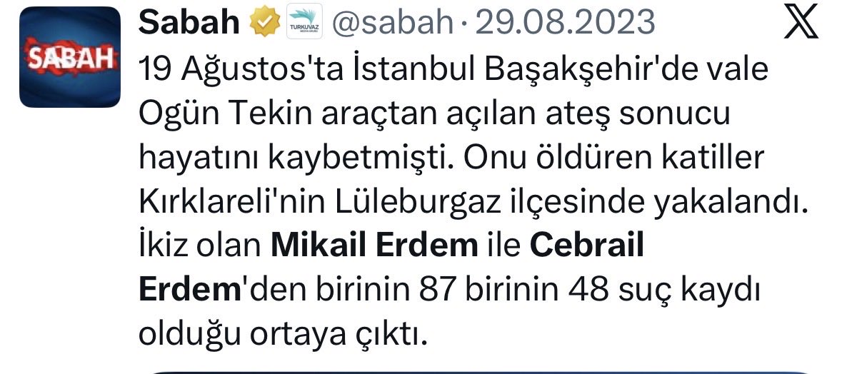 NejatOzonay's tweet photo. Bir haber ararken önüme geldi…

“İstanbul Başakşehir'de vale Ogün Tekin'i silahla vurup öldürdükleri iddiasıyla tutuklanan ikiz kardeşler Mikail ve Cebrail Erdem 2 yılda tahliye edildi."

2 kardeşin toplam 100+ adet suç kaydı varmış…

Olayı hatırlıyorum… Boşu boşuna öldürülmüştü çocuk…

Kaçarken polisle çatışmak bile 2 yıldan fazla olmalıydı… Peki evlerinde cinayet zanlılarını saklamak? Hırsızlık?

Tetiği onlar çekmedi diye 2 yılla kurtulmak adalet mi?

Dava sonra ne oldu bulamadım… Ne oldu acaba?

@adalet_bakanlik
