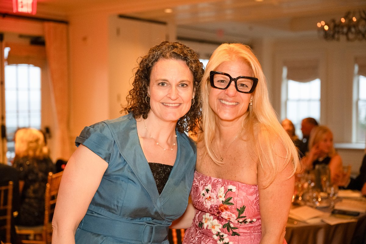 InfiniteMBC's tweet photo. We made a big announcement at our Gala this past Saturday: Infinite Strength has expanded its mission! We now provide financial assistance, emotional support &amp; patient navigation services to ALL women aged 18-49 living with MBC in financial need &amp; residing in the Northeast. https://t.co/i5NM1MQ6Rk