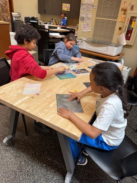 ICSMilwaukee's tweet photo. Our fifth graders connected with the sacred gift of Wisdom this month through the story "Skysisters" in the library. Inspired by the book, they then moved to the Makerspace, where they designed and created their own glowing versions of the Northern Lights! #ICSEagles https://t.co/qlyYVxe5Gc