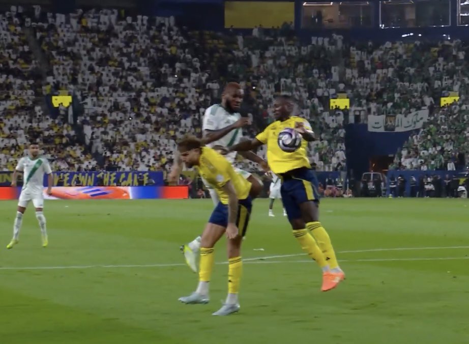 إدواردو tweet media