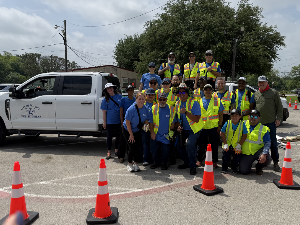 StreamDataCentr's tweet photo. We ♥️you Wilmer, TX! Glad we could join the effort at the recent annual #CleanUpWilmer event, and glad our friends at Bowman could come along too! https://t.co/VSWnfc6Mlh