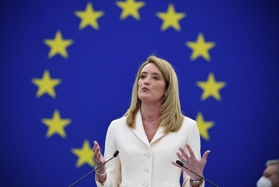 Daily Romania tweet media