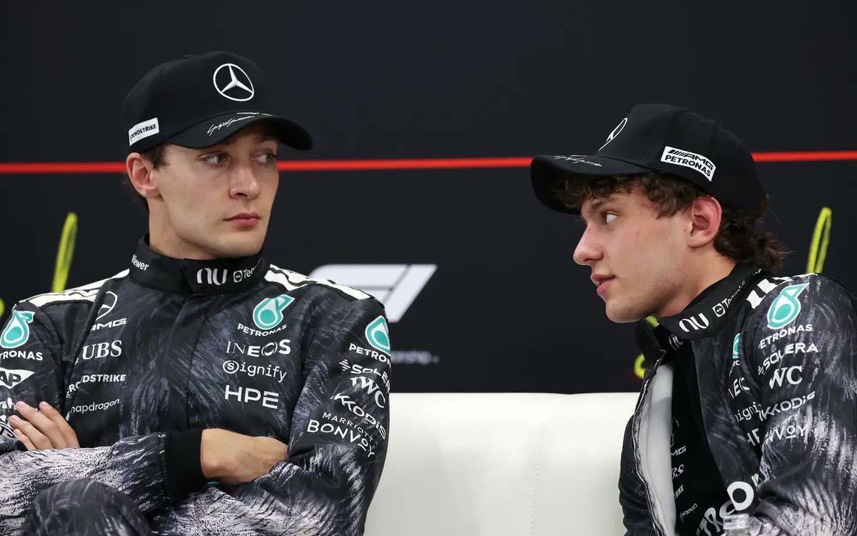 🗣 | George Russell comentou (novamente) se houve alguma mudança na sua relação com Kimi Antonelli:

"Para ser honesto, de forma alguma. Acho que ambos somos profissionais, ainda temos um ótimo relacionamento e, para ser sincero, é algo sobre o qual nem sequer estamos