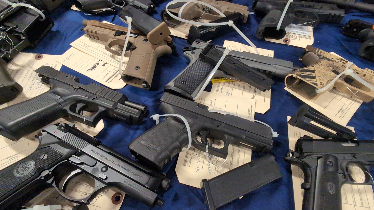PhotoZorn_TV's tweet image. .#New: U.S. Atty Theodore S. Hertzberg &amp;amp; @ATFAtlanta presser announced sentencing of Servando Corona Penaloza, illegal alien &amp;amp; GA state inmate. He set up the purchase of 223 military-style firearms that were transported from GA to MEX for use by drug cartels. @FOX5Atlanta