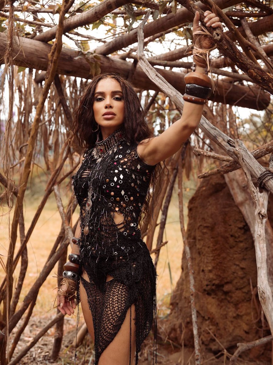 UpdateCharts tweet media