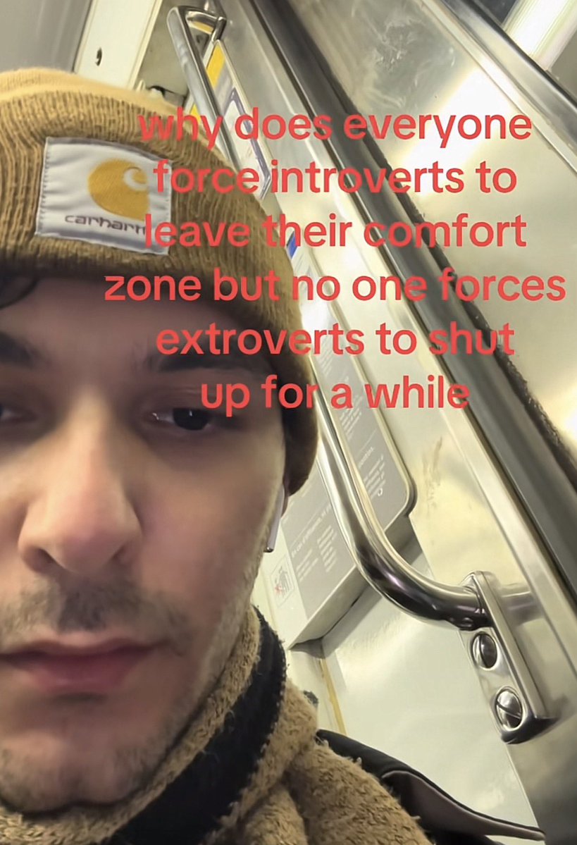 Washingtons ghost tweet media