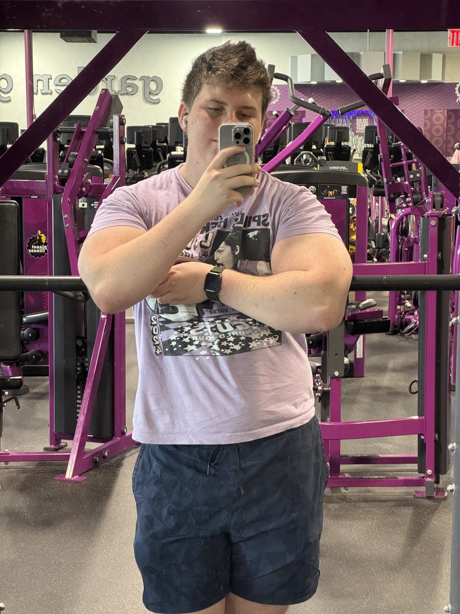 LiftingBoy tweet media