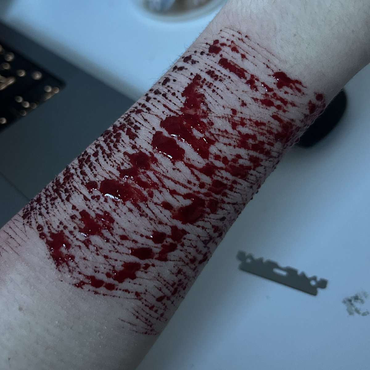 crimson red ## shtwt tweet media