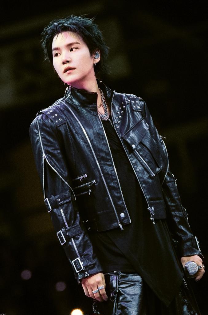 agustd__day's tweet image. already miss you 🐾
Daily Tweet for BTS SUGA🫶
Brand Reputation Project

#방탄소년단슈가 #SUGA #슈가 #YOONGI #BTSSUGA #シュガ #AgustD #민윤기
@bts_twt_YNG1