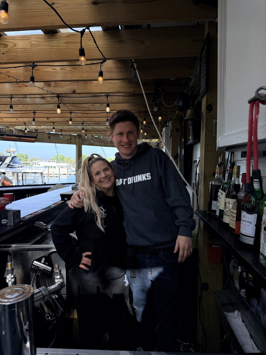 tylerfromchi's tweet photo. Boat Drinks summer incoming https://t.co/SY5ob1Aehh