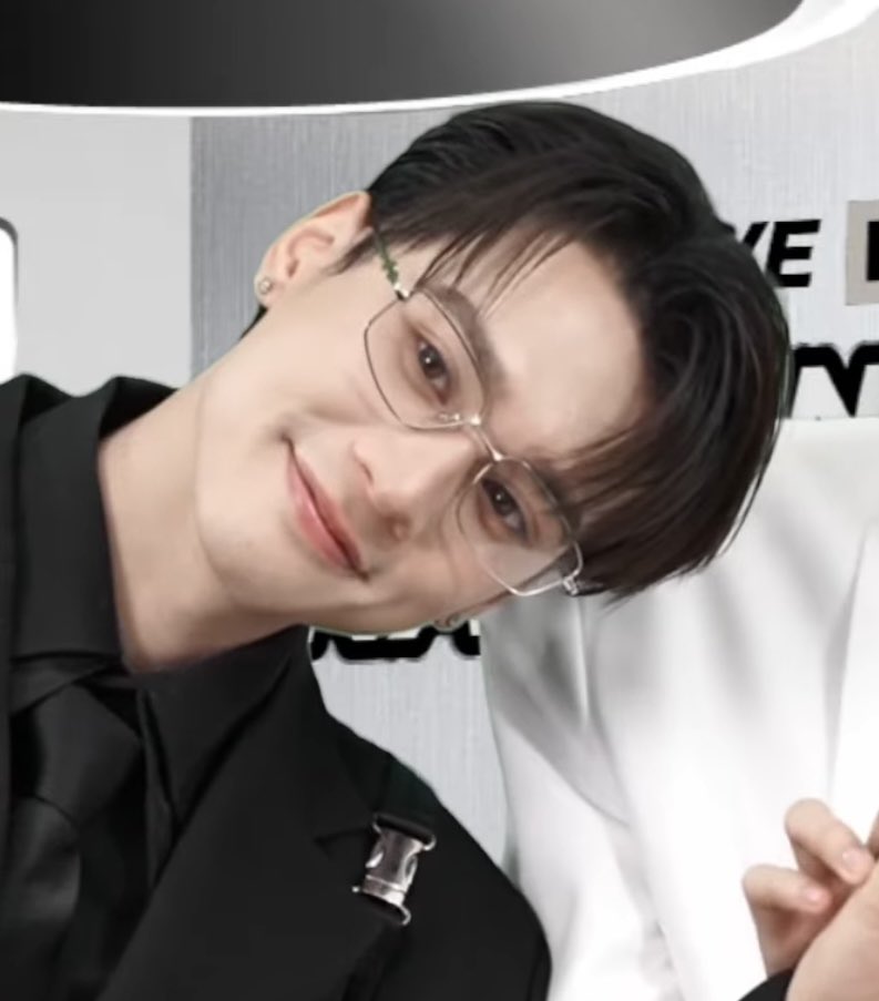 p.p 𓐄✿ tweet media