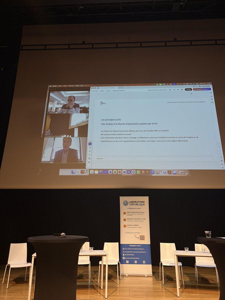 Le Laboratoire de la République tweet media