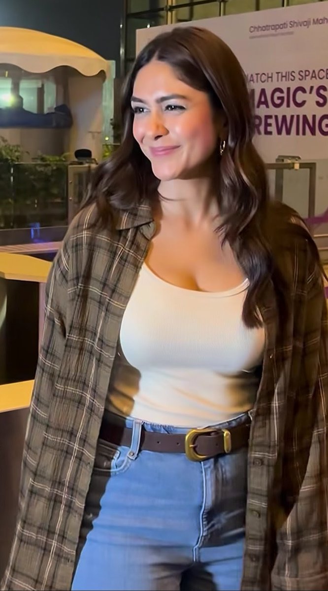 Actress Hub tweet media