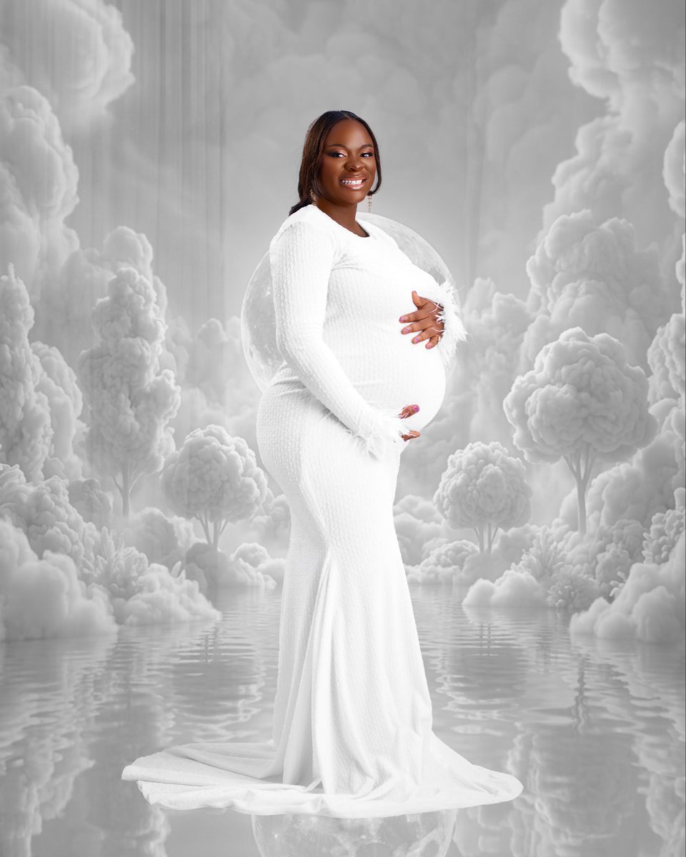 _deborahashaye's tweet photo. Mom life ✨✨✨✨ Baby is here 💃🏽

We welcomed our baby few weeks ago🥰

Our Joy is full glory to Jesus 🙌🏾🙌🏾

Congratulations my baby daddy @dynamicosfa https://t.co/4TAHPSkjd8