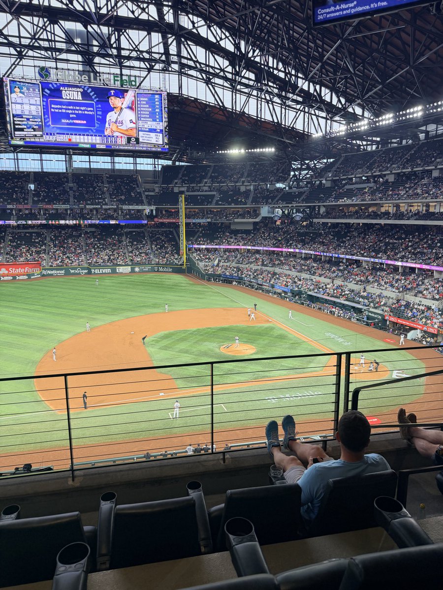 MemphisCards's tweet photo. Yankees Rangers! https://t.co/KMCZQ6Nsmb