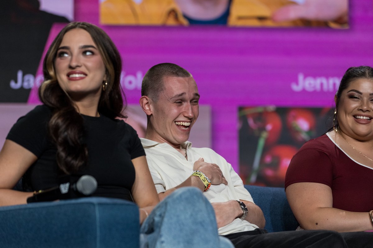 VidCon tweet media