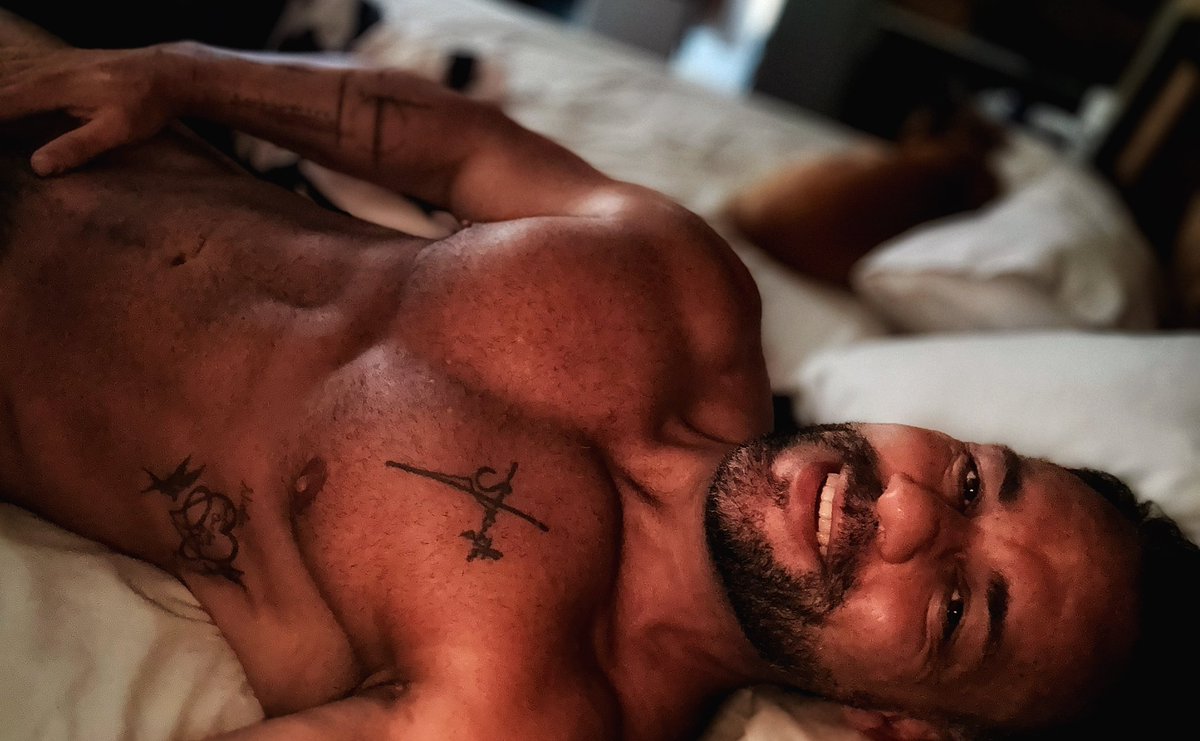 Exclusively_Adi tweet media