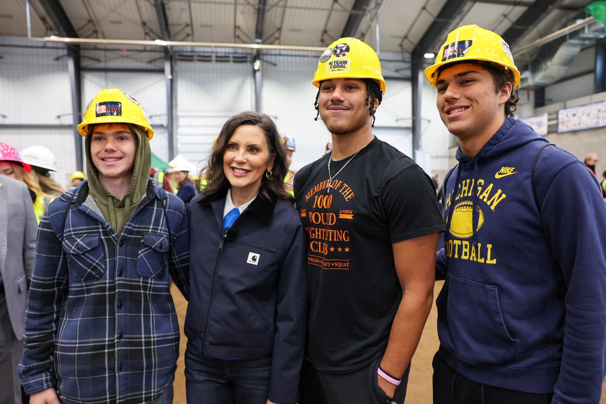 Governor Gretchen Whitmer tweet media