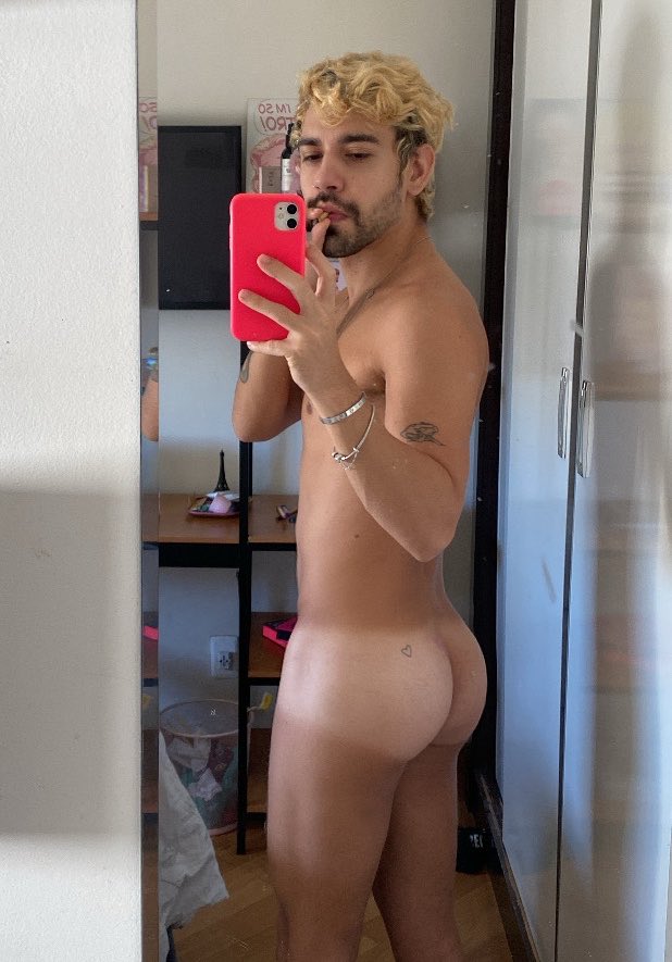 MORAES - (conta à venda) 🍑 tweet media