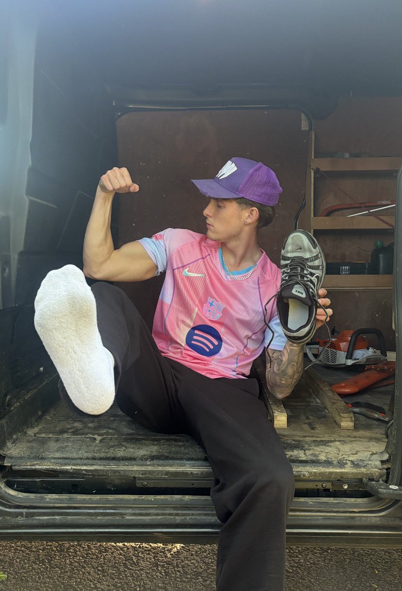 King Brad tweet media