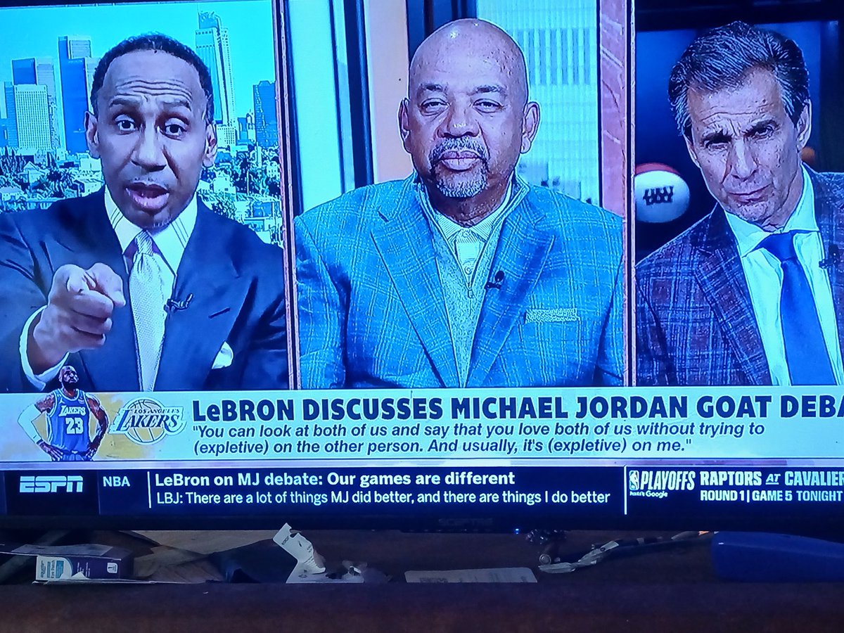AARON REDDICK0 tweet media