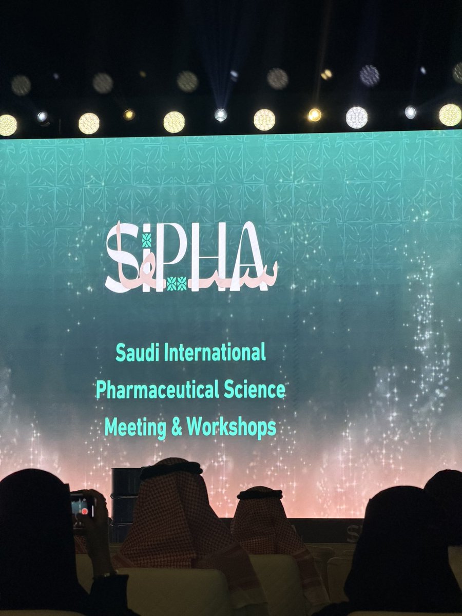 joud90600's tweet photo. Warming up for the best SIPHA 
 ever🩵🤎 https://t.co/Axa1bTp5wm