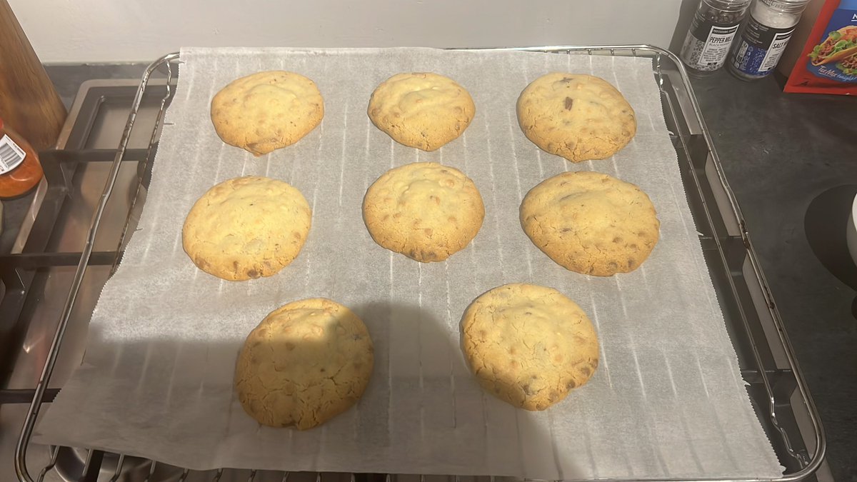 euihyun ᴏꜰ ݁𝙨𝙝𝙚𝙙𝙩𝙬𝙩݁ᛪ༙ tweet media