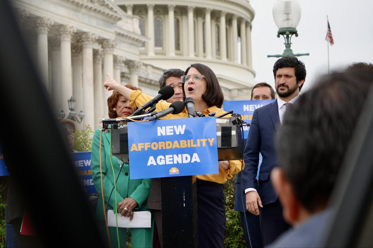 Rep. Becca Balint tweet media