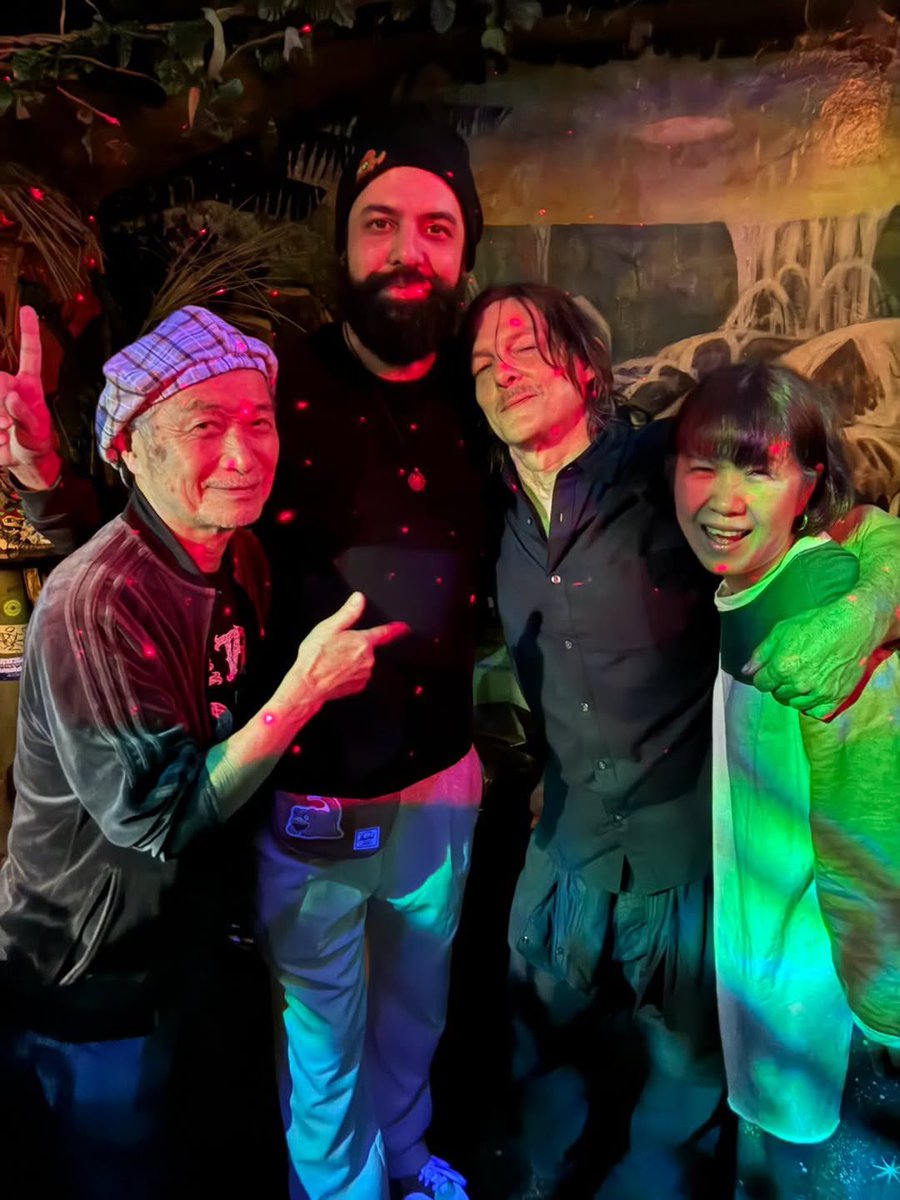reedusnetwork's tweet photo. Norman Reedus at Rub A Dub bar and restaurant in Kyoto, Japan on April 27th.

©️ yamamotonick | Instagram

#normanreedus #ノーマンリーダス https://t.co/chXFLKNqvn
