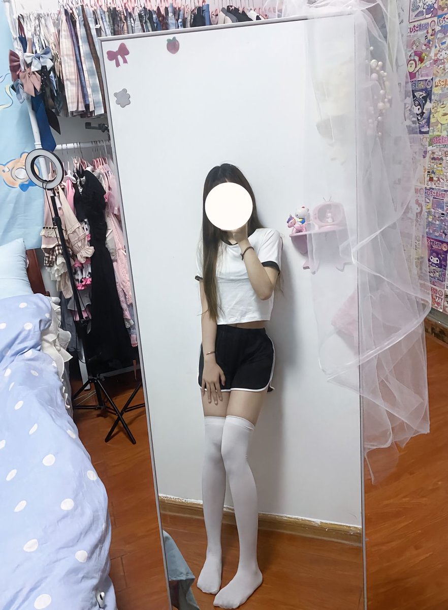 腓腓 tweet media