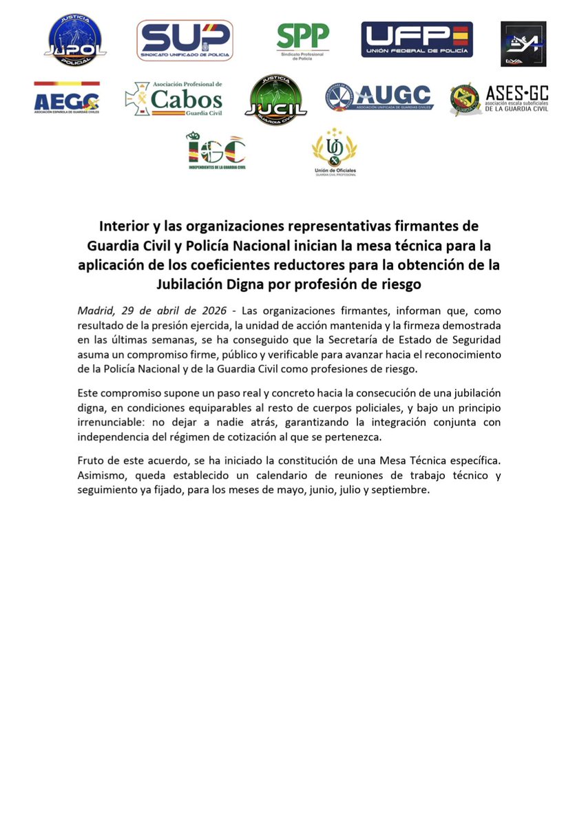 ASESGC's tweet photo. #ÚLTIMAHORA 🔴 @interiorgob y las organizaciones representativas firmantes de @guardiacivil y @policia inician la mesa técnica para la aplicación de los coeficientes reductores para la obtención de la Jubilación Digna por profesión de riesgo. https://t.co/Jnc7onVP5p