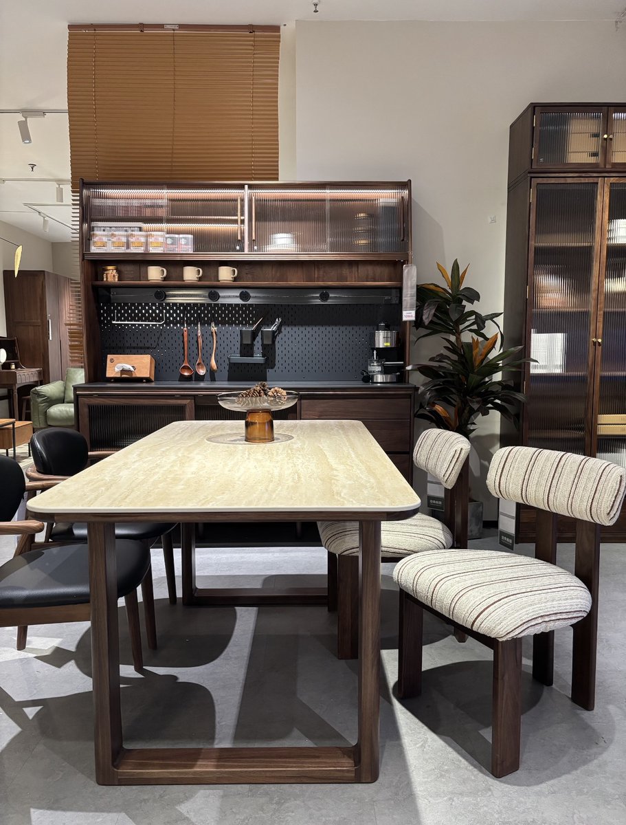 GVAwoodUSA's tweet image. Solid wood furniture brings warmth, balance, and lasting value into everyday living. Clean lines, natural textures, and timeless design create calm, cohesive interiors. #homedecor #interiordesign #furniture

Available on Amazon