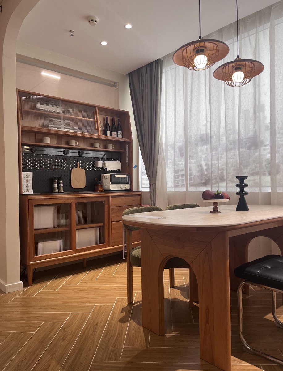 GVAwoodUSA's tweet image. Solid wood furniture brings warmth, balance, and lasting value into everyday living. Clean lines, natural textures, and timeless design create calm, cohesive interiors. #homedecor #interiordesign #furniture

Available on Amazon