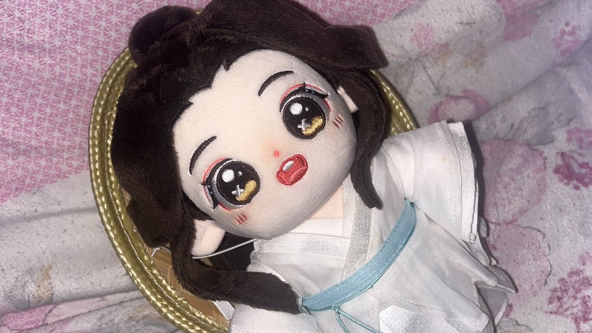 yana 🪽 tweet media