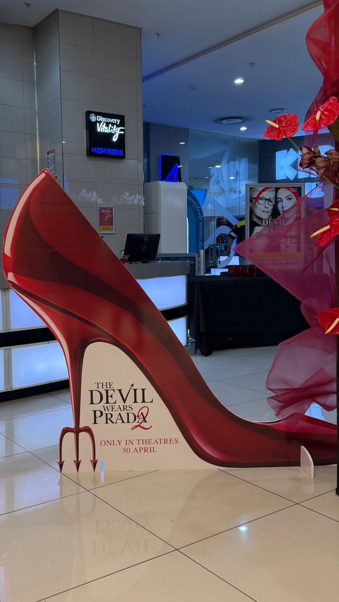 Bella_Qham tweet media