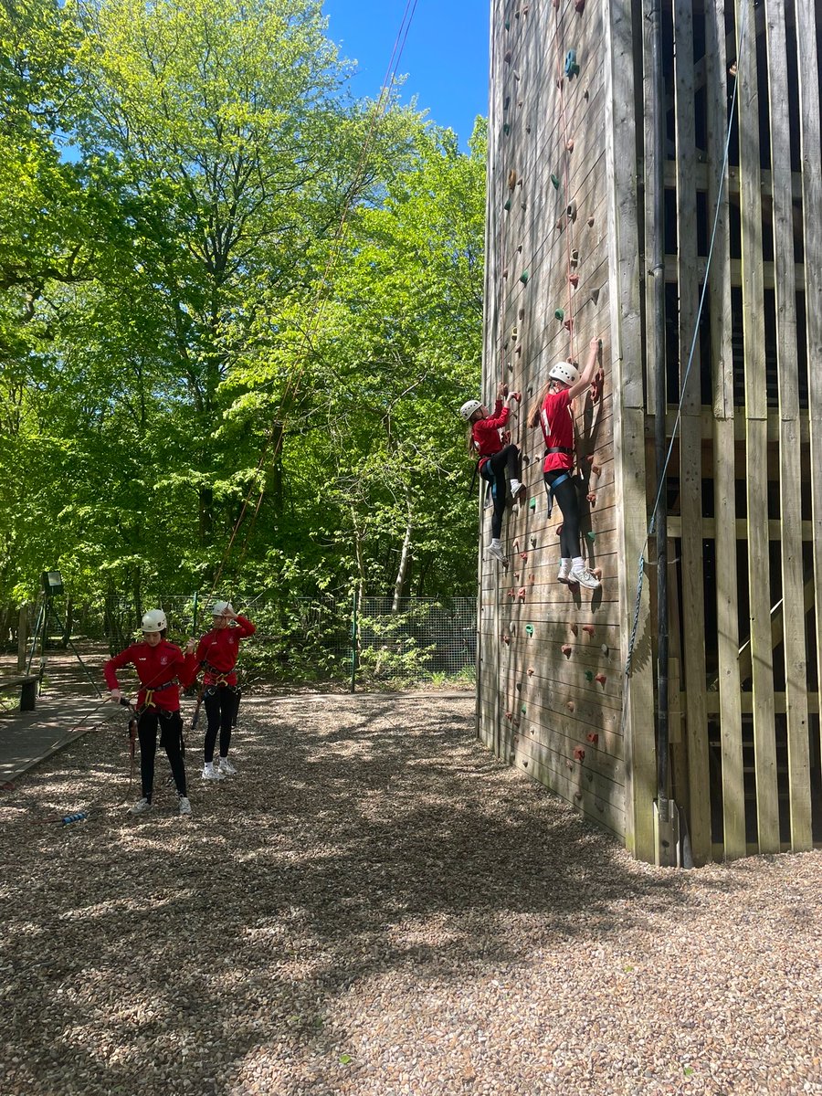 OHAupdates's tweet photo. 🧗‍♂️ OHA GCSE PE Rock Climbing Trip 2026
Well done to our 18 Year 10 GCSE PE students who took on the annual climbing trip at Thriftwood Scout Camp 👏 Brilliant effort, challenging routes, strong practical performances and some fantastic scores achieved. Proud as always! 💪 https://t.co/o116V6VbZD