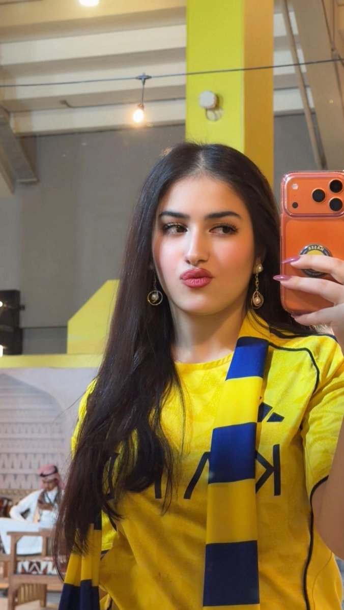 عالمية الحرف💛🏇 tweet media