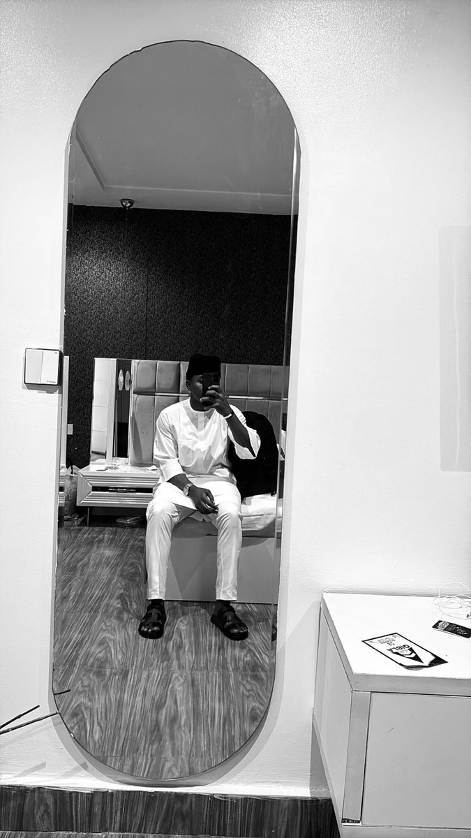 𝐒𝐇𝐀𝐊𝐔R  tweet media