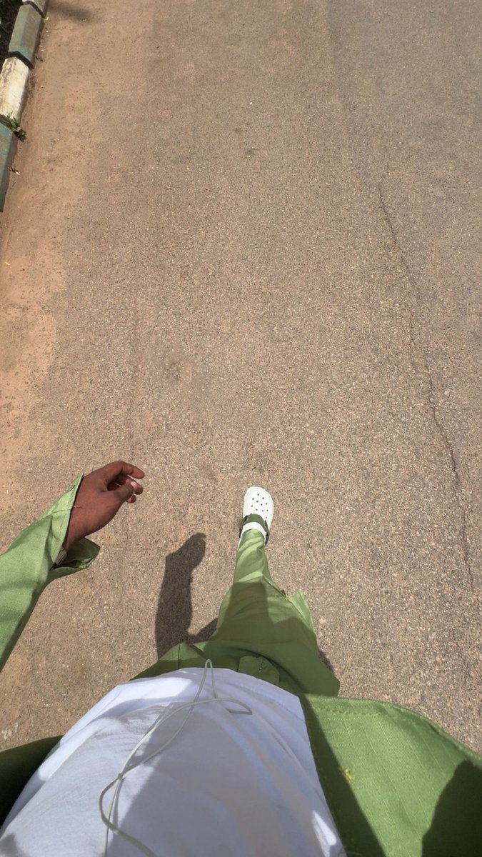 𝐒𝐇𝐀𝐊𝐔R  tweet media