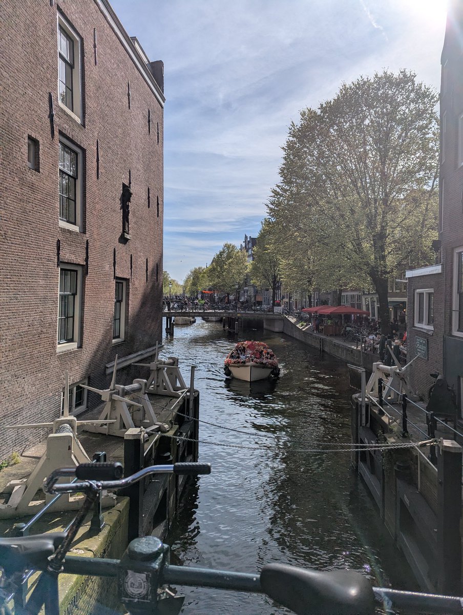 patomahony1's tweet image. And some pics from a few subsequent days in #Amsterdam.
LOADS more on @instagram: instagram.com/patomahony1?ig…