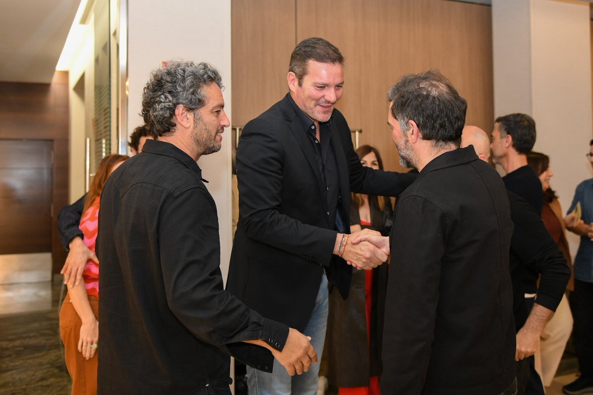 José López Campos tweet media