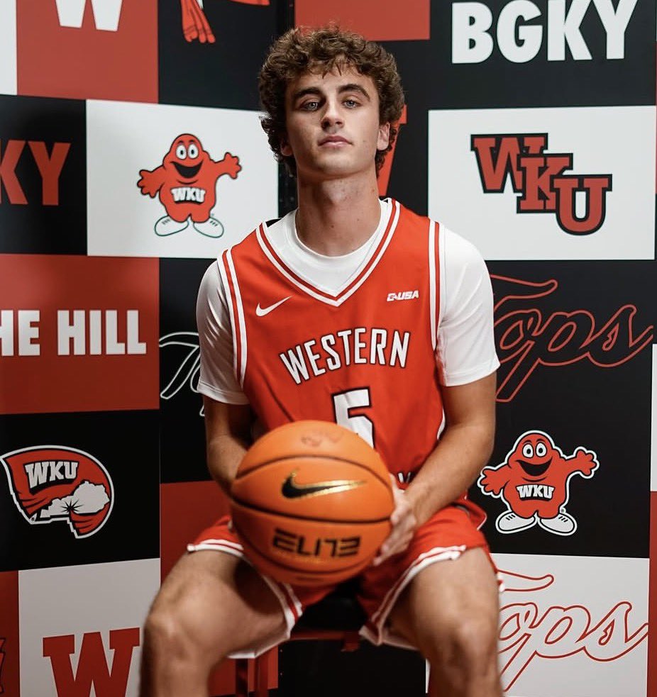 NextUpRecruits's tweet photo. Western Kentucky’s 2026 High-School Recruiting Class ⤵️

• 3⭐️ 6’8 F Gabe Weis (Springfield, Ky.) 

• 3⭐️ 6’2 G Cole Edelen (Louisville, Ky.) 

• 5’11 G Gavin Murphy (Nicholasville, Ky.) https://t.co/Lm8dp934t2