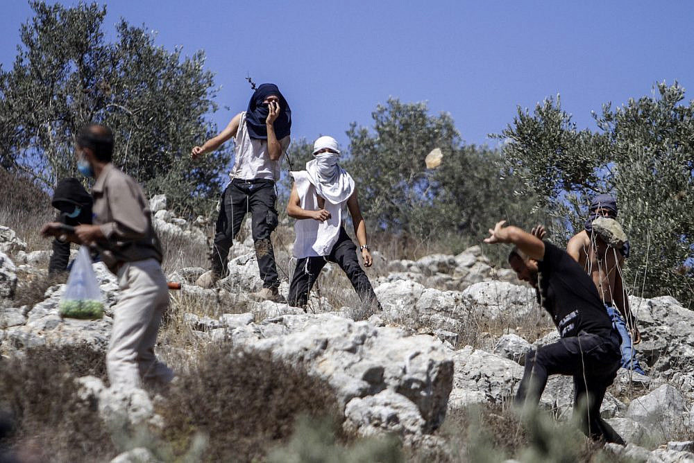 Jvnior's tweet photo. BREAKING: Israel Police arrested a jew settler for attacking nun near King David's Tomb.

If this happened in America and the man was Muslim, this would be the start of the Crusades. https://t.co/i7ojDG0jfM