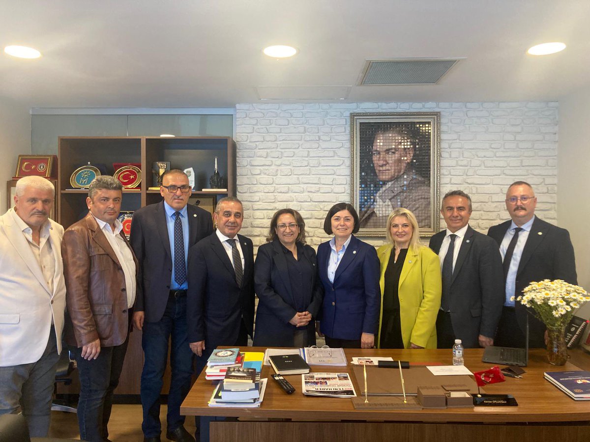 Kevser Ofluoğlu tweet media