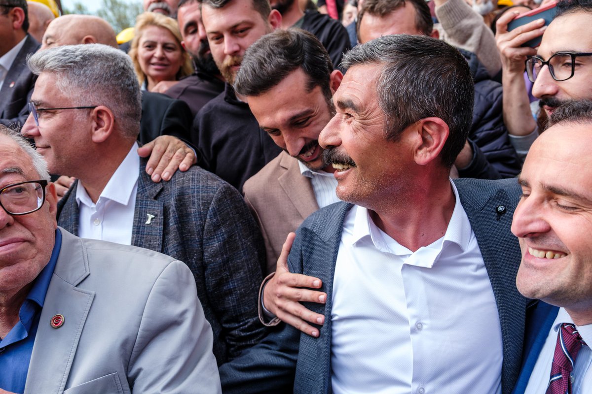 kerimcan_kara's tweet photo. Serveti helaller kazandı!

Dün, Kurtuluş Parkı. https://t.co/YjBxJGFdC2