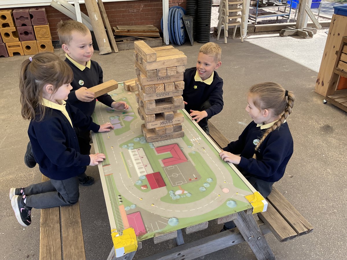 LancotSchool's tweet image. Today Buttercup and Bluebell class learned to play Jenga! 🧱 They took turns and carefully planned their next moves. All the children were such good sports and shook hands when the game was over. 🤝☀️ #funinthesun