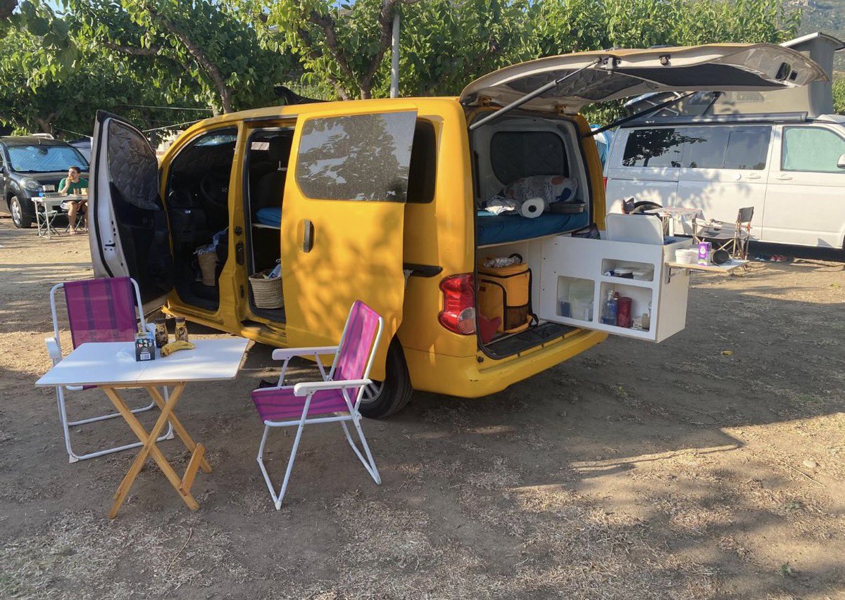 vidal_enric's tweet photo. Nissan NV200 camperitzada en venta (2013, 220KKm). Interessats DM. https://t.co/6aMfkp35B4