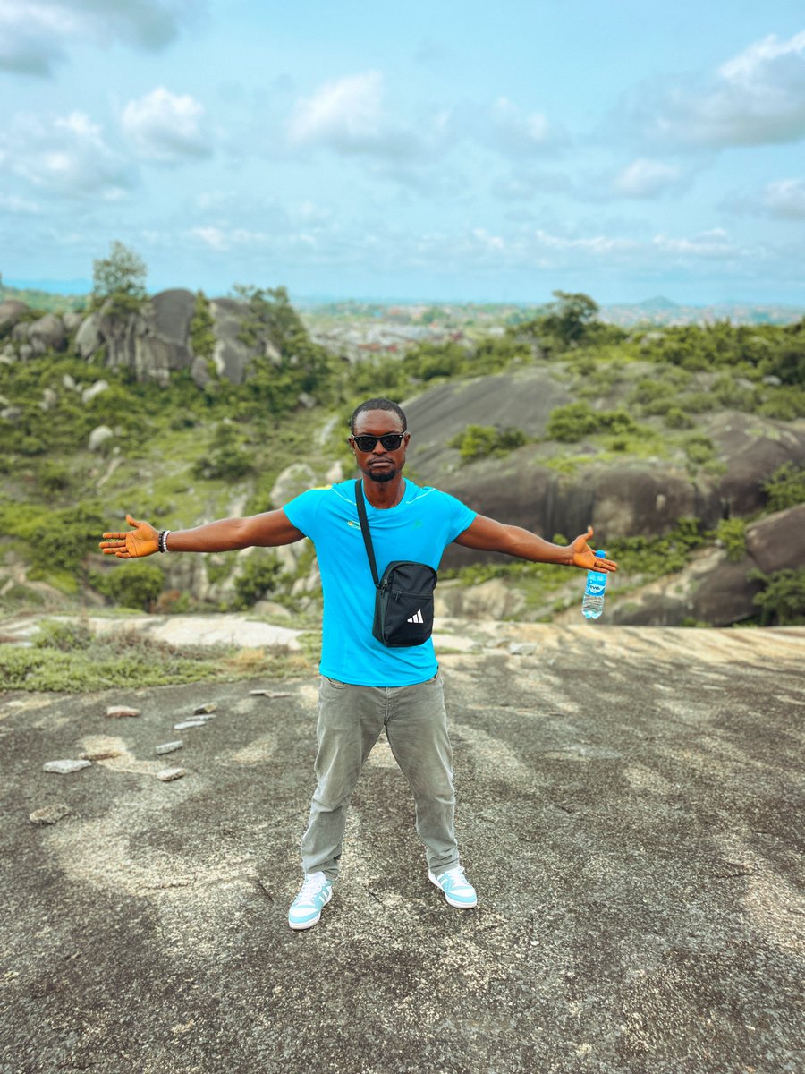 Oloye Coldman tweet media