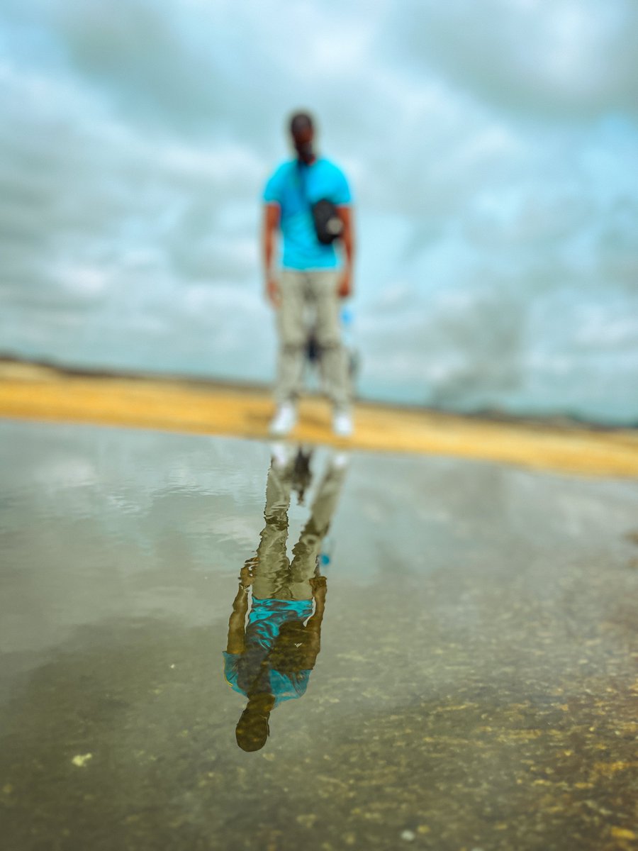 Oloye Coldman tweet media