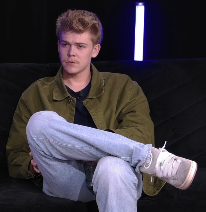 cora201_'s tweet photo. Charles sur le #NRJ Stream Show ce soir 💙 #CharlesDoré https://t.co/xTooDeKZik